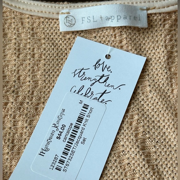 FSL Apparel Textured Knit Tank & Short Set | M - Picture 4 of 5